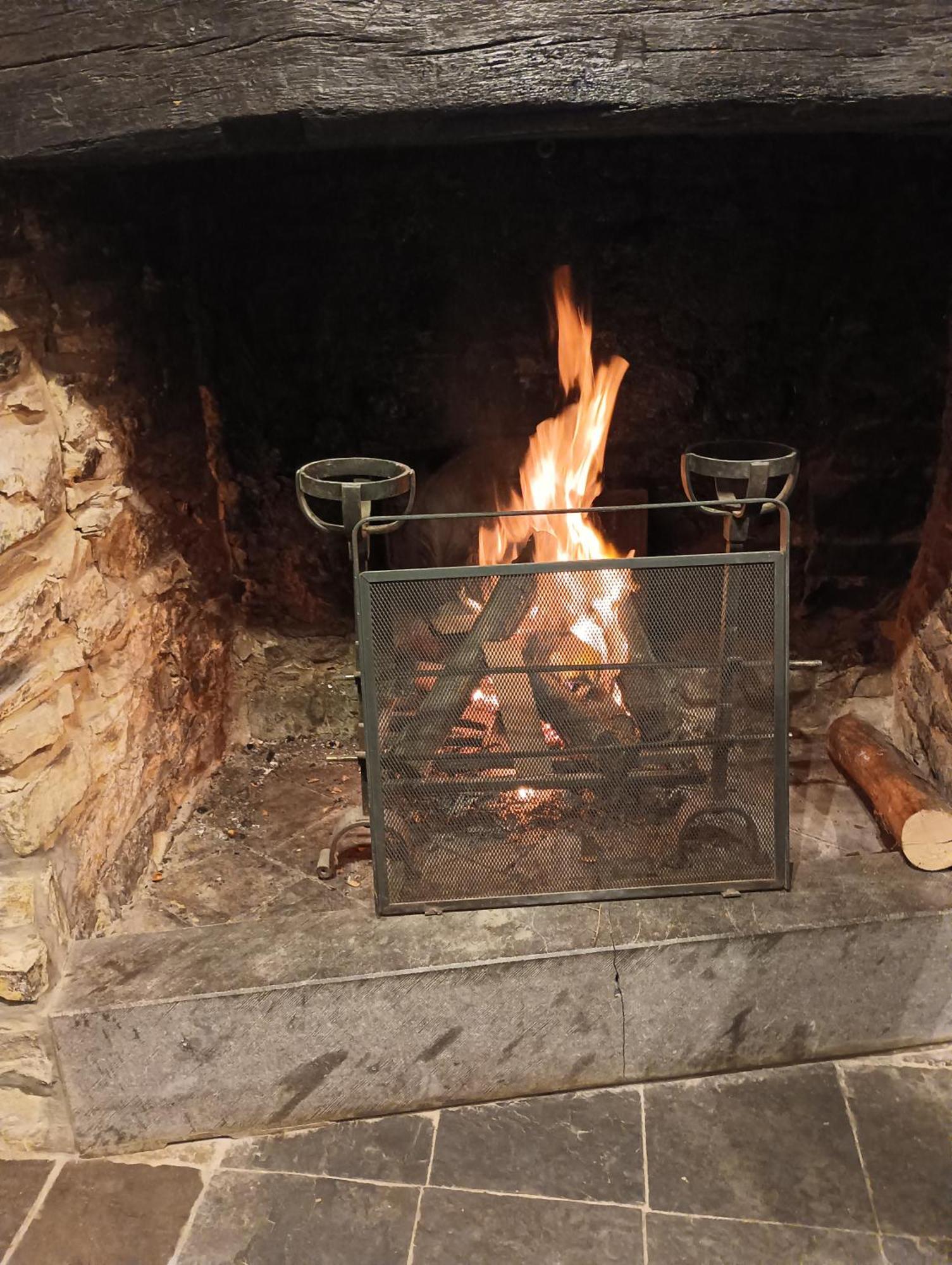 Gite Ardennes Au Coin Du Feu Jacuzzi Sauna Et Nature جالهاي المظهر الخارجي الصورة